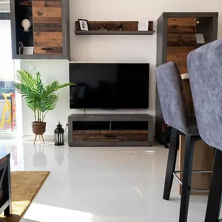 Sunny Island Apartmán