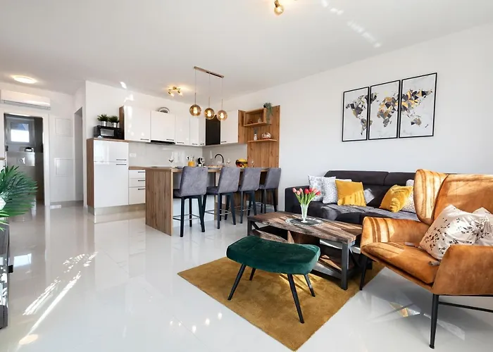 Sunny Island * Trogir